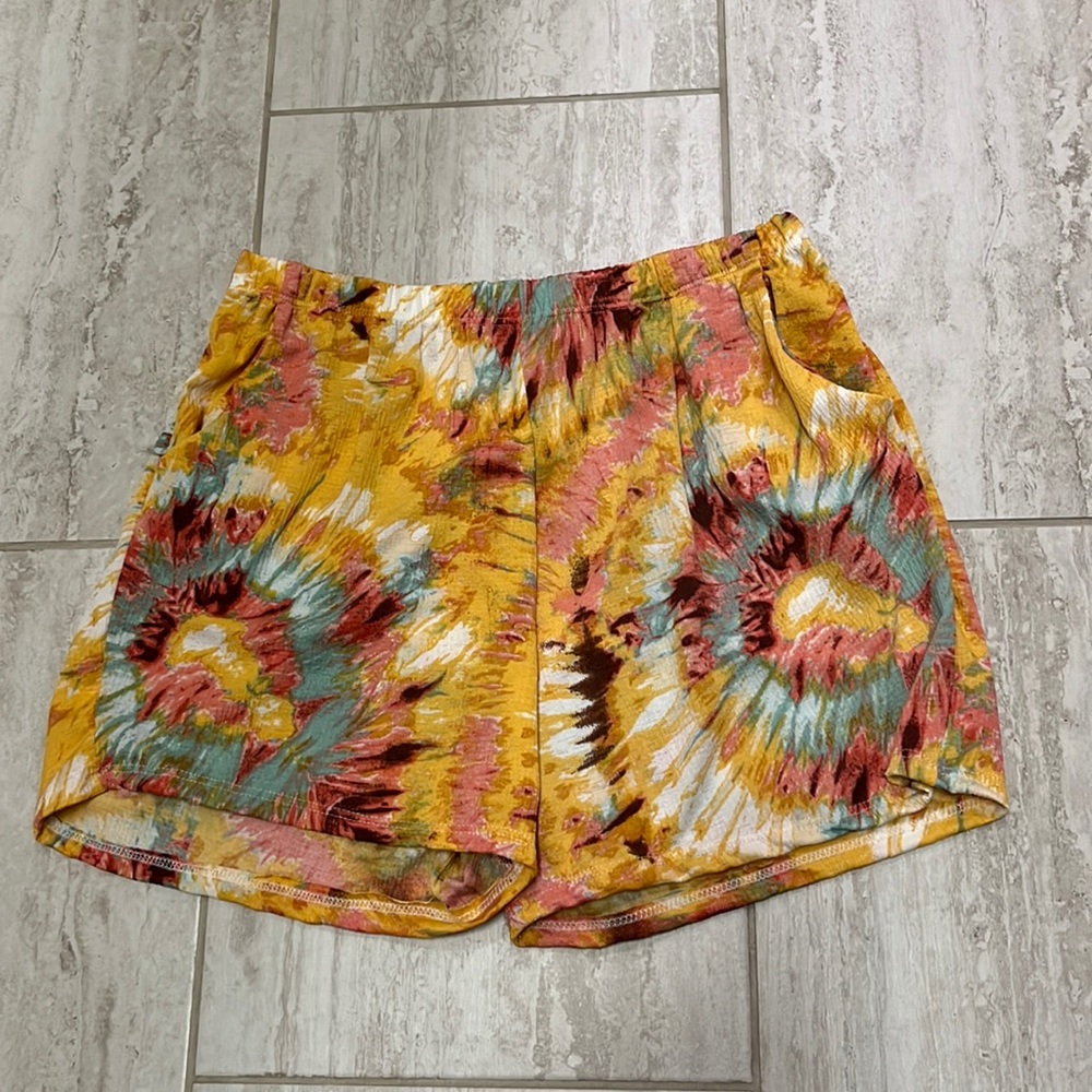 Dee Dee Tye Die Shorts